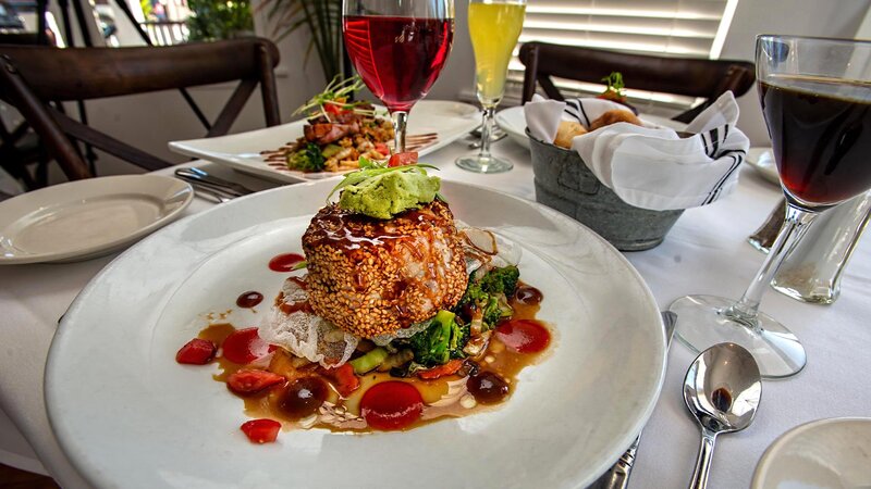 Seared Ahi Tuna entree